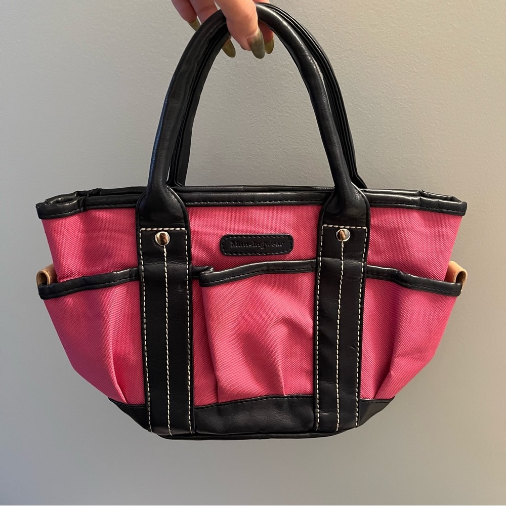 Munsingwear Mini Bucket Bag